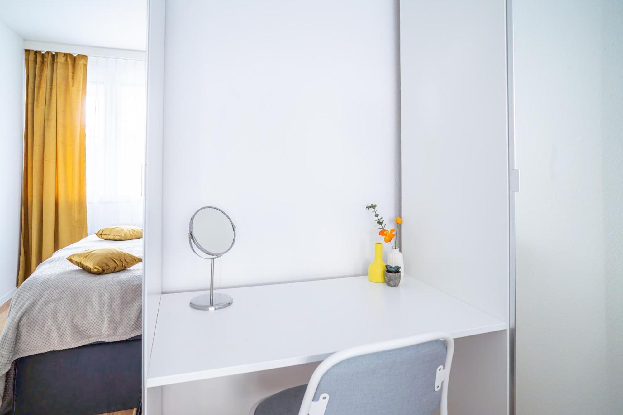Expo-Basel-Ch Apt, Amazon Prime Video, Wifi, Coffee & Tee, Popcorn, Kitchen Exterior foto