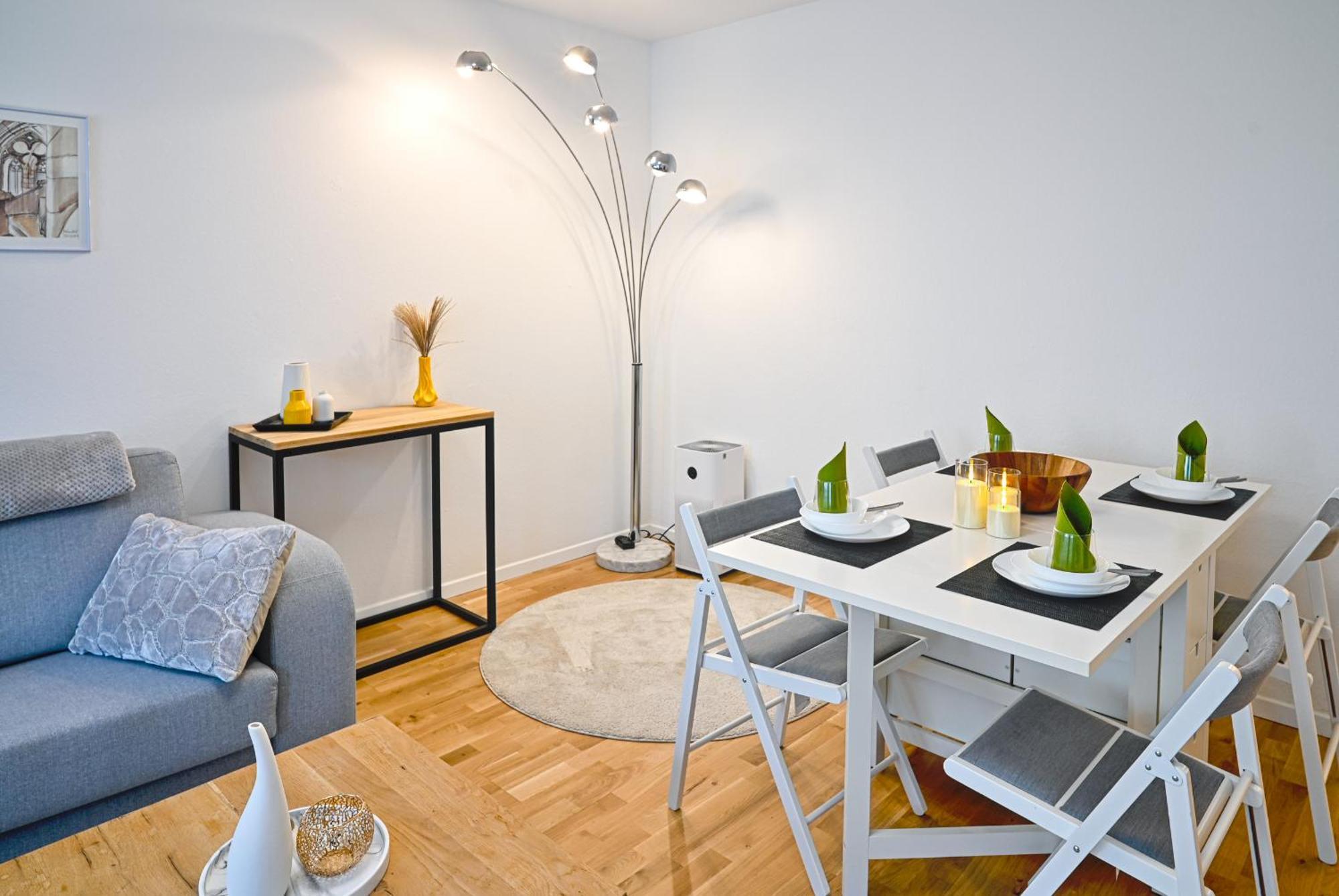 Expo-Basel-Ch Apt, Amazon Prime Video, Wifi, Coffee & Tee, Popcorn, Kitchen Exterior foto